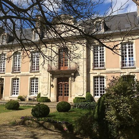Hotel Des Tailles Mortagne-au-Perche Eksteriør billede