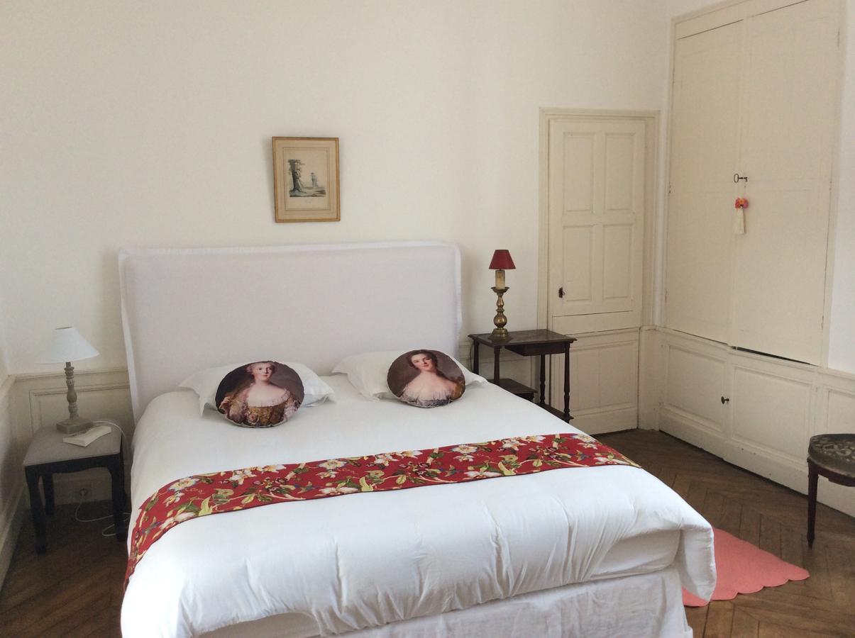 Hotel Des Tailles Mortagne-au-Perche Eksteriør billede